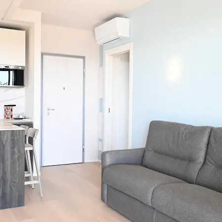 Cn003 - Cesenatico, Bilocale Fronte Mare Con Terrazzo Panoramico *