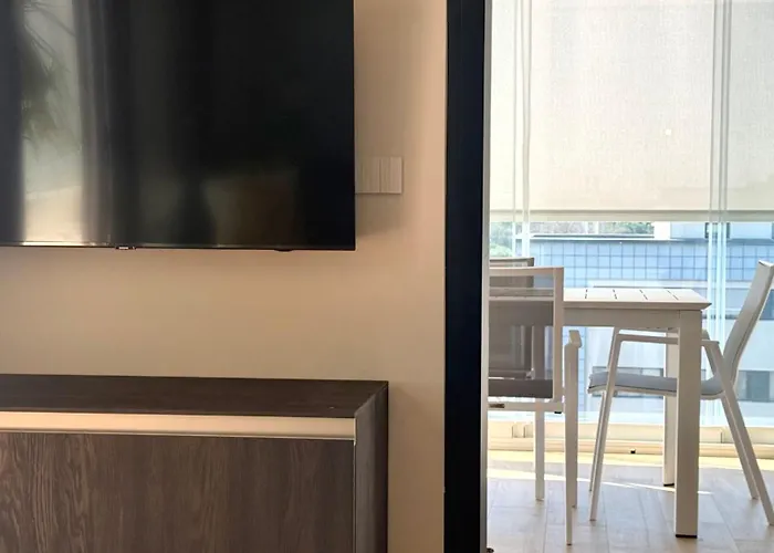 Cn003 - Cesenatico, Bilocale Fronte Mare Con Terrazzo Panoramico