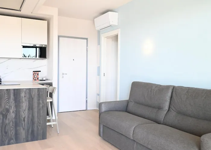 Cn003 - Cesenatico, Bilocale Fronte Mare Con Terrazzo Panoramico *